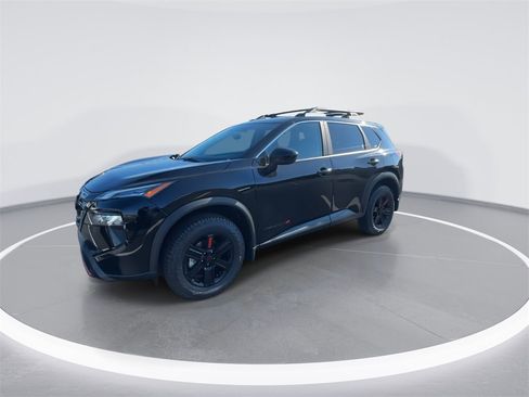 New 2026 Nissan Rogue SV image 4