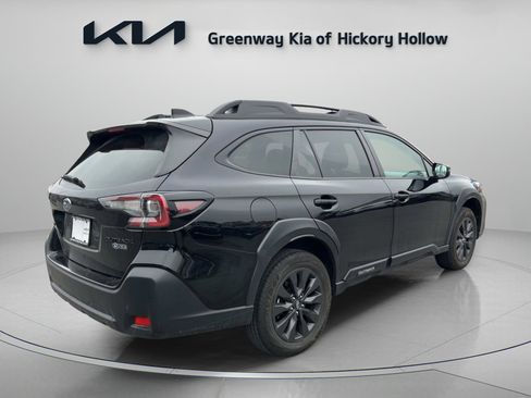 Used 2024 Subaru Outback Onyx Edition image 7