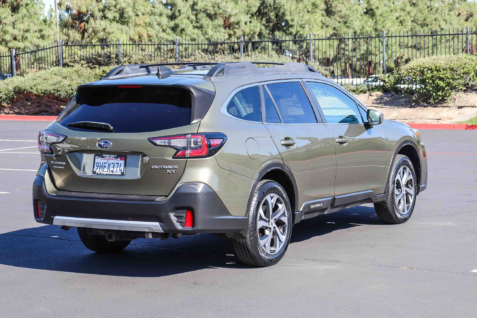 Used 2020 Subaru Outback Limited XT w/ Popular Package #2 AWD/4WD image 7