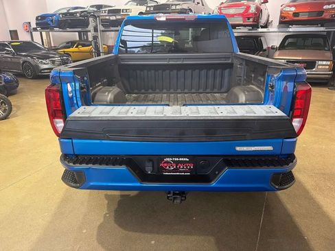 Used 2022 GMC Sierra 1500 Elevation RWD image 32