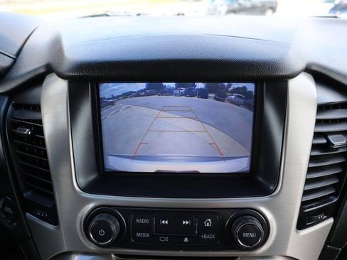Used 2018 GMC Yukon XL Denali w/ Denali Ultimate Package AWD/4WD image 13
