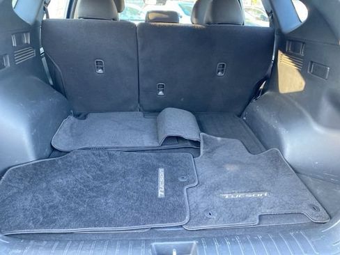 Used 2024 Hyundai Tucson SE FWD image 24
