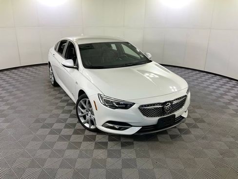Used 2020 Buick Regal Avenir FWD image 39