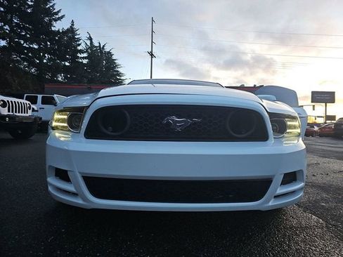 Used 2014 Ford Mustang GT w/ Equipment Group 301A image 17