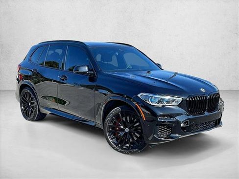 Used 2023 BMW X5 M50i w/ Executive Package image 11
