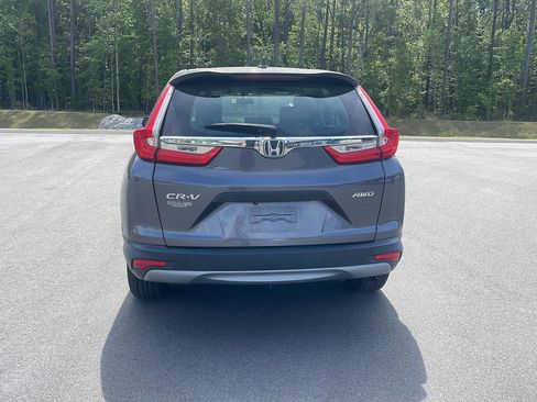 Used 2019 Honda CR-V LX image 6
