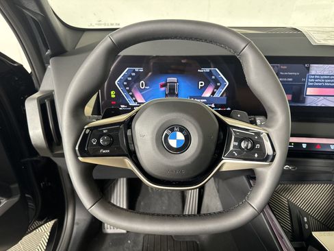 Used 2025 BMW X3 xDrive30i w/ Premium Package image 16