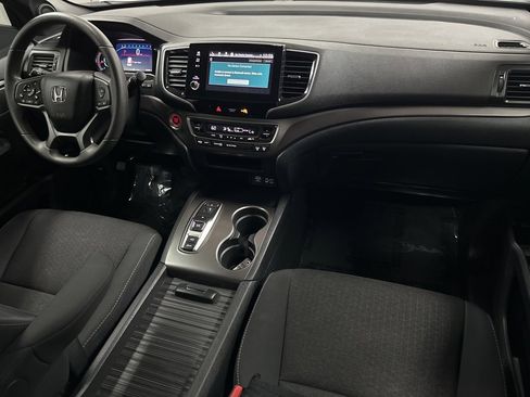 Used 2021 Honda Passport Sport image 12