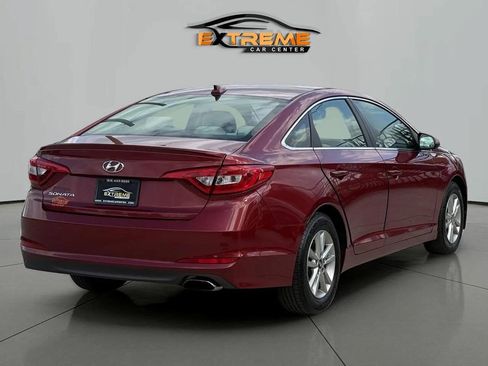 Used 2015 Hyundai Sonata SE w/ Option Group 09 FWD image 6