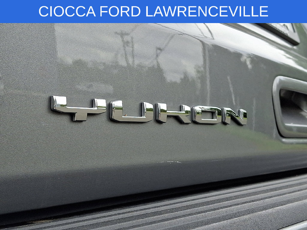 Used 2023 GMC Yukon XL SLT AWD/4WD image 31