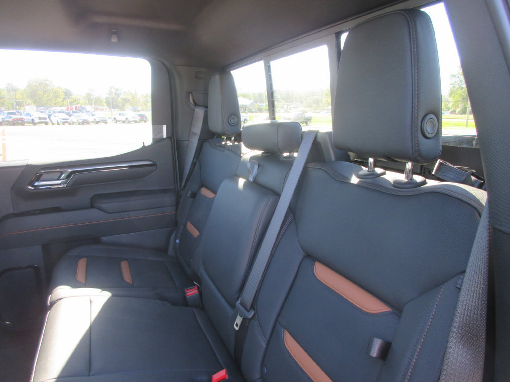 New 2026 GMC Sierra 1500 AT4 w/ AT4 Premium Package AWD/4WD image 13