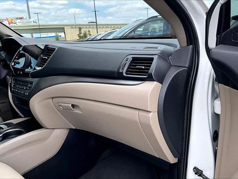 Used 2020 Honda Pilot EX-L image 18