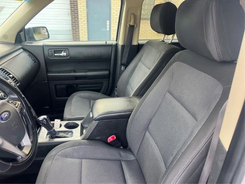 Used 2013 Ford Flex SE image 10