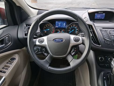 Used 2014 Ford Escape SE FWD image 19