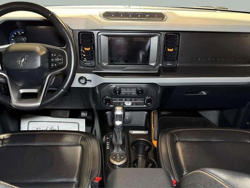 Used 2021 Ford Bronco Badlands w/ Sasquatch Package image 21