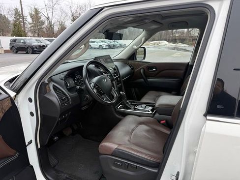 Used 2022 INFINITI QX80 Premium Select w/ Cargo Package image 9