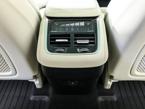 Used 2026 Volvo XC90 B6 Ultra w/ Protection Package AWD/4WD image 22