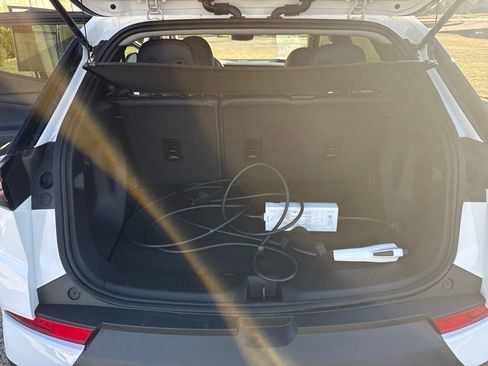 Used 2023 Chevrolet Bolt EUV Premier w/ Sun & Sound Package image 29