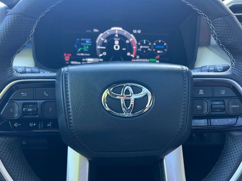 Used 2023 Toyota Sequoia Capstone AWD/4WD image 24