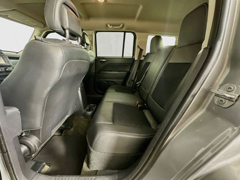 Used 2016 Jeep Patriot Sport w/ Power Value Group FWD image 26