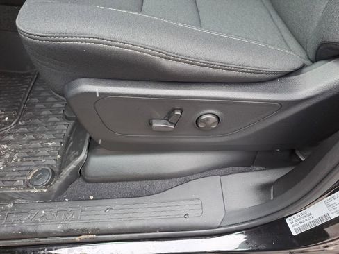 New 2026 RAM 1500 Big Horn w/ Night Edition image 17