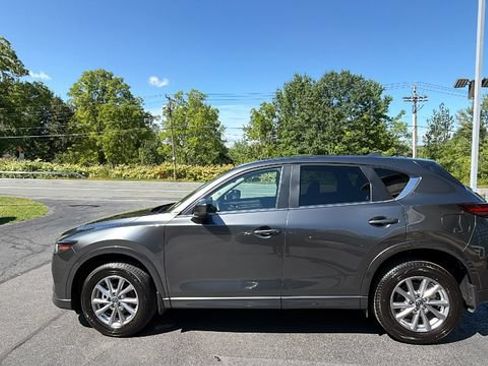 Used 2025 MAZDA CX-5 AWD 2.5 S w/ Select Package image 8
