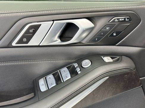 Certified 2024 BMW X7 xDrive40i AWD/4WD image 23