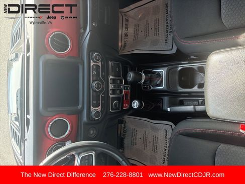 Used 2022 Jeep Wrangler Unlimited Rubicon image 17