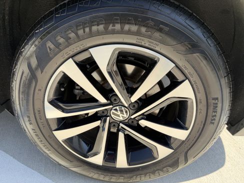 Used 2023 Volkswagen Tiguan S w/ Driver Assistance Package AWD/4WD image 34