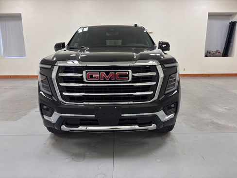 New 2026 GMC Yukon XL Elevation w/ LPO, Floor Liner Package AWD/4WD image 3
