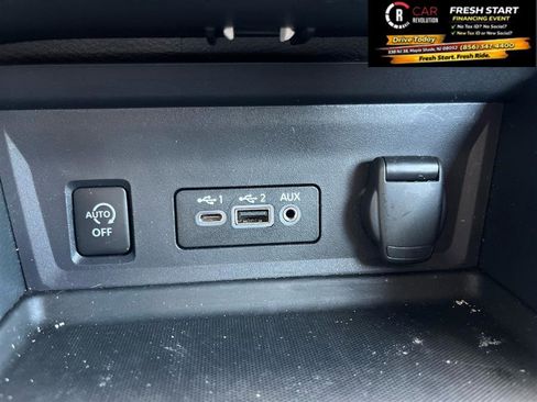 Used 2024 Nissan Sentra SV w/ All-Weather Package FWD image 16
