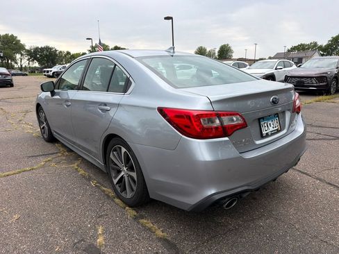 Used 2019 Subaru Legacy 3.6R Limited AWD/4WD image 7