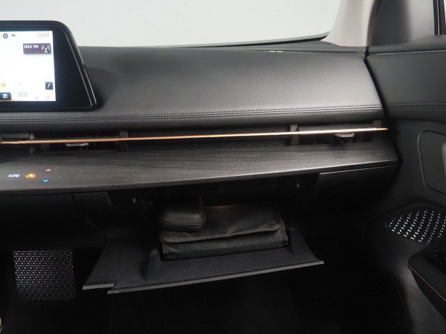 Used 2024 Nissan Ariya Evolve+ FWD image 44