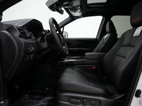 New 2026 Honda Ridgeline TrailSport image 12