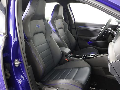 Used 2023 Volkswagen Golf R AWD/4WD image 36