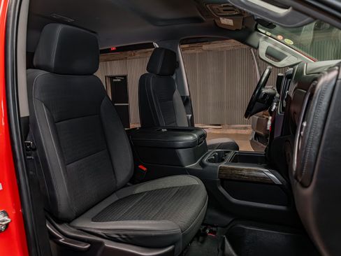 Used 2021 GMC Sierra 1500 Elevation image 25