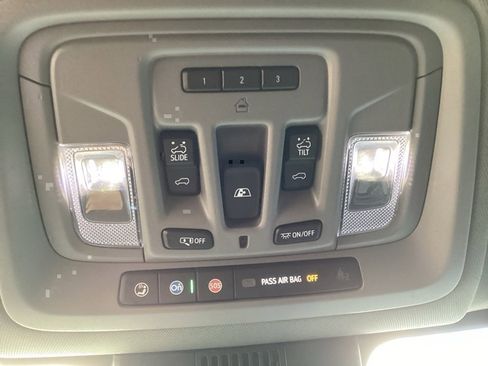 Used 2024 GMC Sierra 2500 Denali w/ Denali Reserve Package image 61