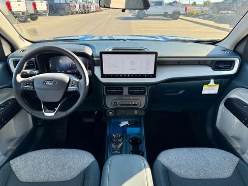 New 2025 Ford Maverick XLT w/ XLT Luxury Package image 30