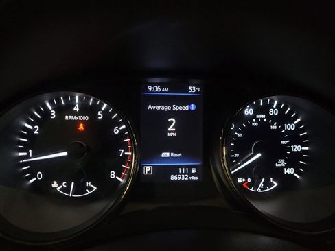 Used 2018 Nissan Rogue SV w/ Premium Package AWD/4WD image 23