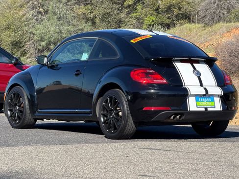 Used 2012 Volkswagen Beetle 2.5 image 5