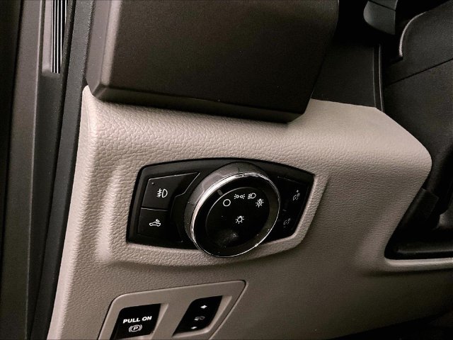 Used 2020 Ford F150 XLT w/ Equipment Group 302A Luxury AWD/4WD image 30