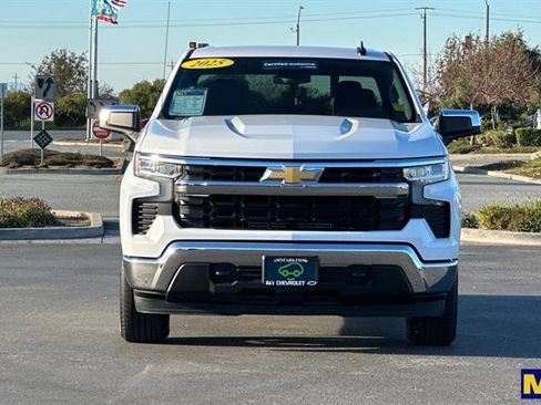Used 2025 Chevrolet Silverado 1500 LT image 9