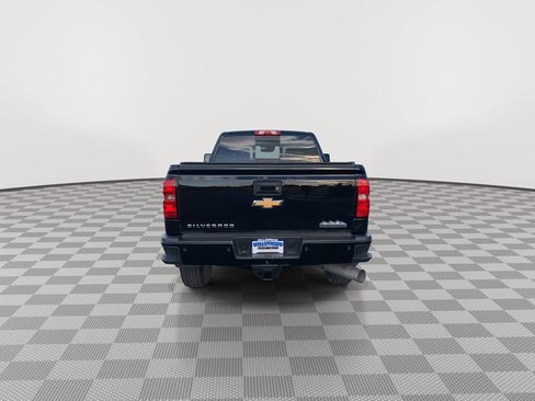 Used 2015 Chevrolet Silverado 3500 High Country image 6