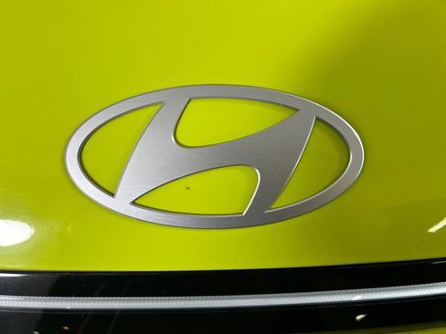 Used 2025 Hyundai Kona SEL AWD/4WD image 7