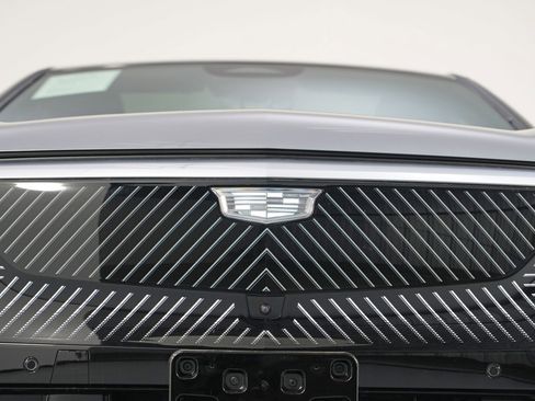 Used 2025 Cadillac Lyriq Luxury image 54