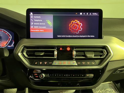 Used 2025 BMW X4 xDrive30i AWD/4WD image 12