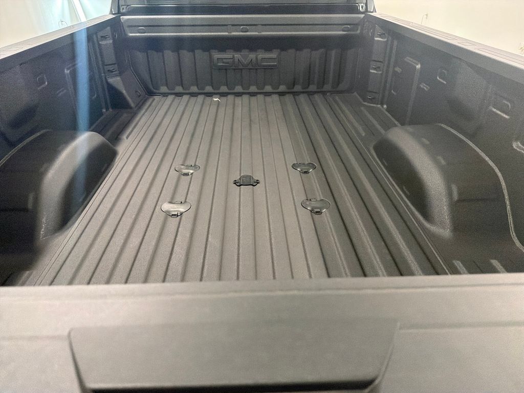 New 2026 GMC Sierra 3500 Denali w/ Denali Reserve Package AWD/4WD image 9