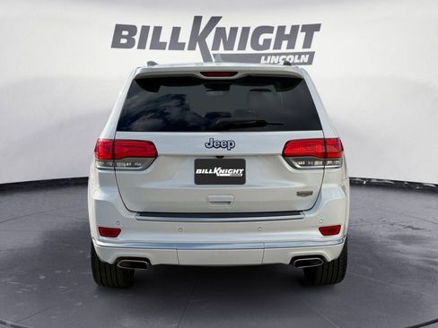 Used 2017 Jeep Grand Cherokee Summit w/ Platinum Series Group image 4