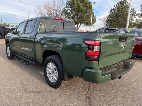 Certified 2024 Nissan Frontier SV w/ Technology Package image 3