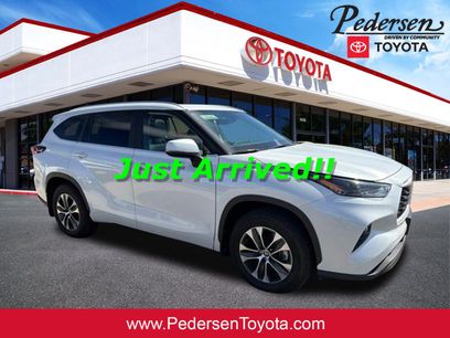Used 2026 Toyota Highlander XLE